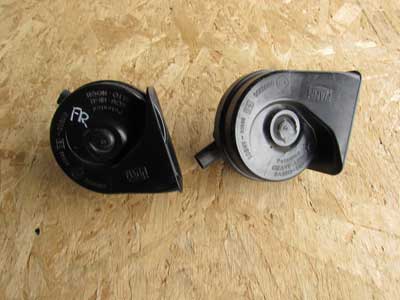 BMW Horns (Pair) High and Low Pitch 61336912068 2003-2008 E85 E86 Z4